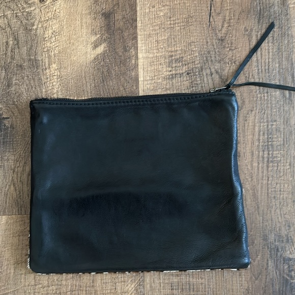 Totem leopard printed calf hair clutch with leather trim YKK - Picture 4 of 11